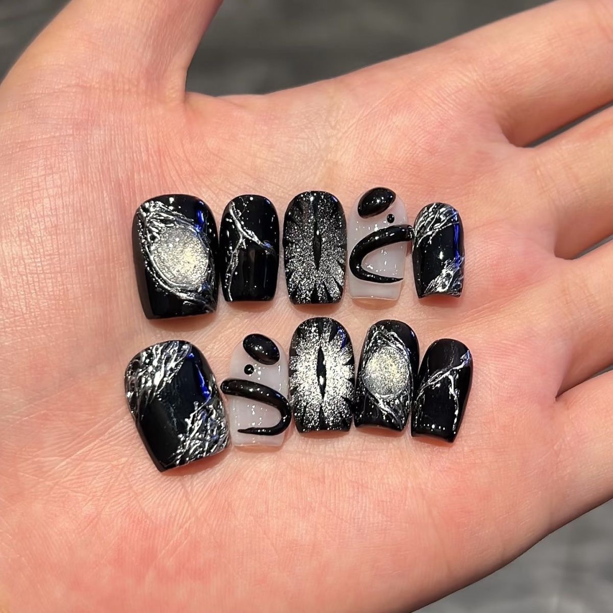 Nail Art Eye Cat - 10 Buah Kuku Palsu Buatan Tangan