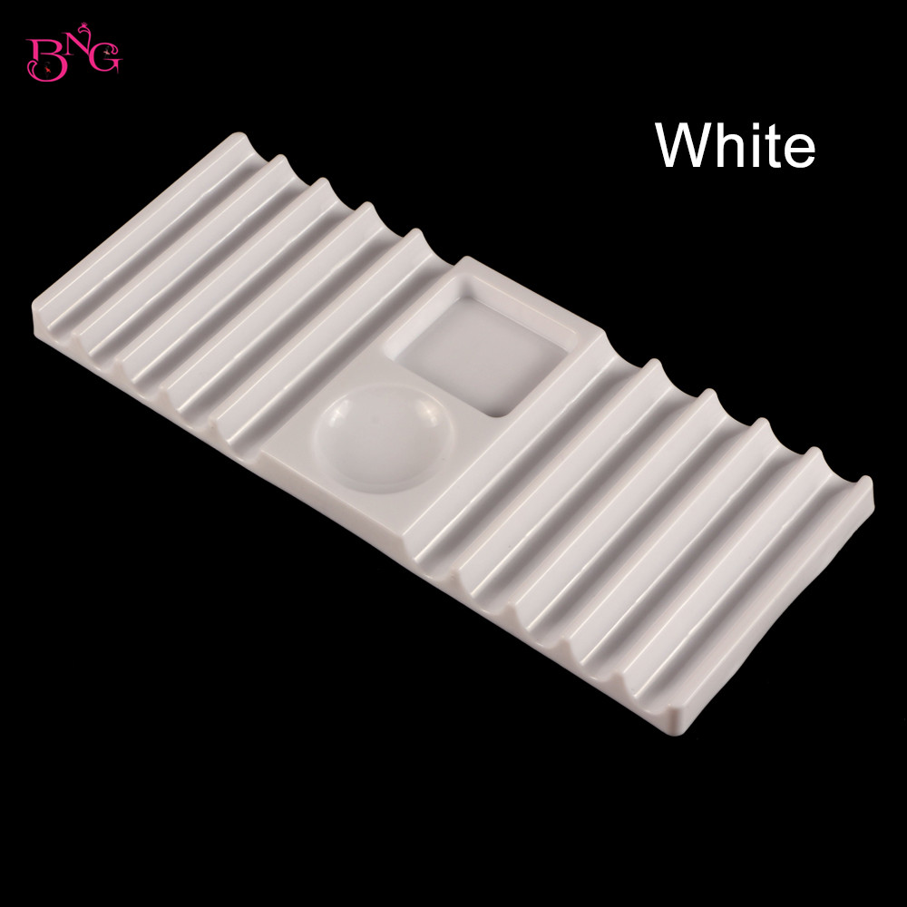 Penyangga Pena Plastik BNG Dua - Nail Fan Brush ulasan dan harga