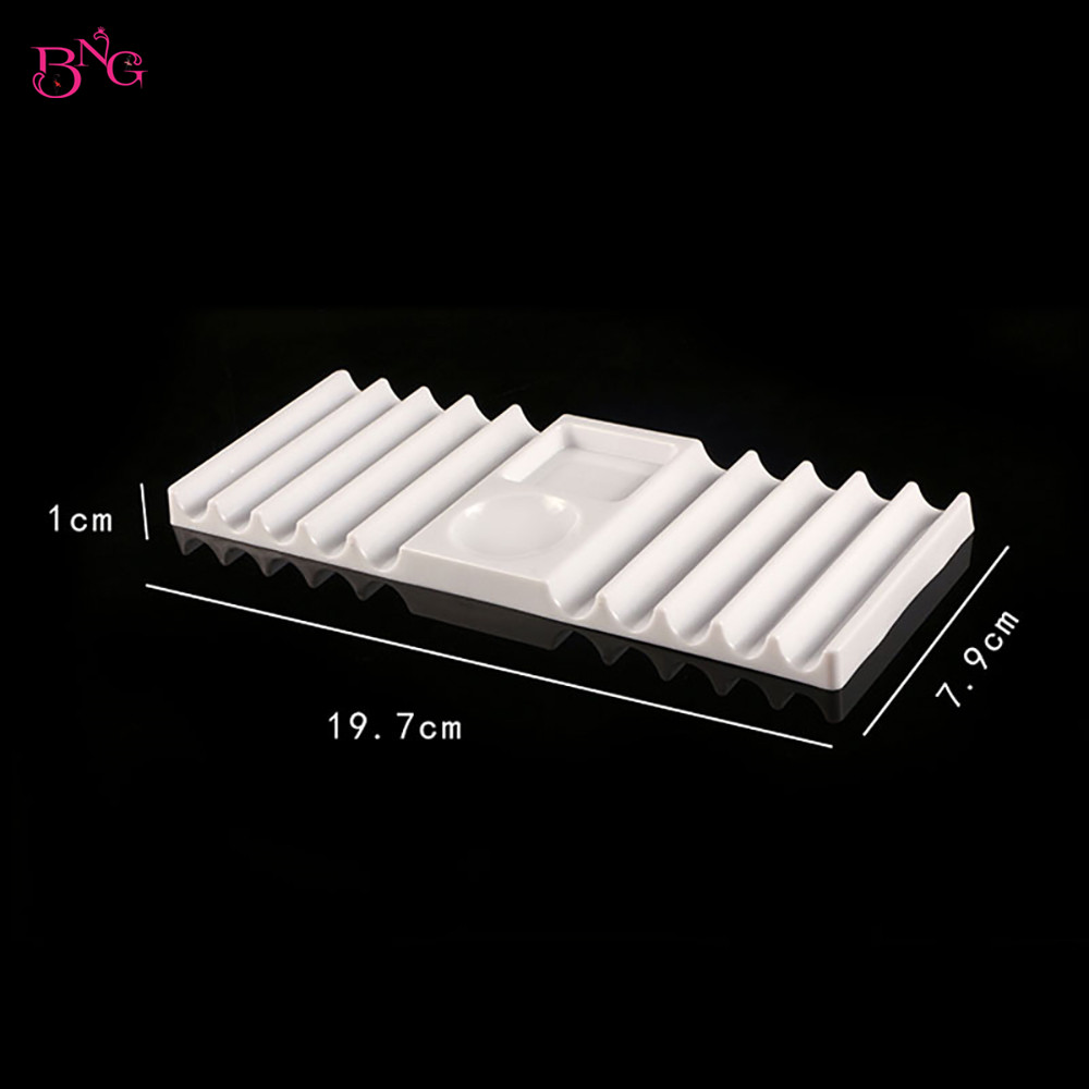 Penyangga Pena Plastik BNG Dua - Nail Fan Brush ulasan dan harga